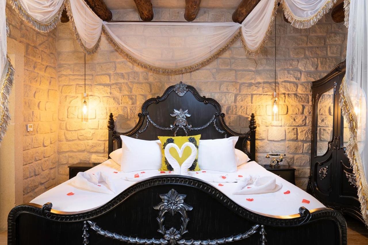 Elysion Cave Suites 어굽 외부 사진