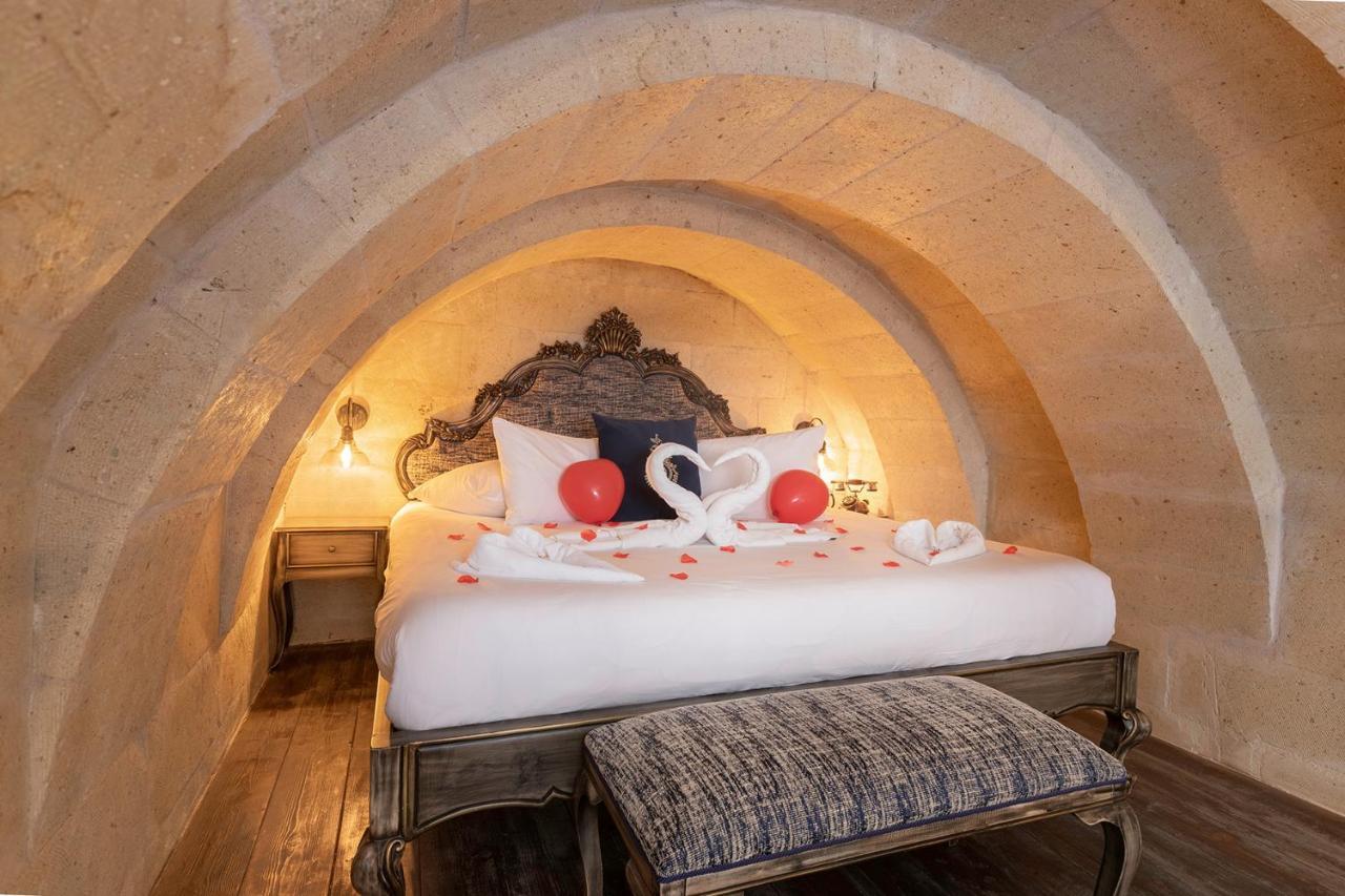 Elysion Cave Suites 어굽 외부 사진