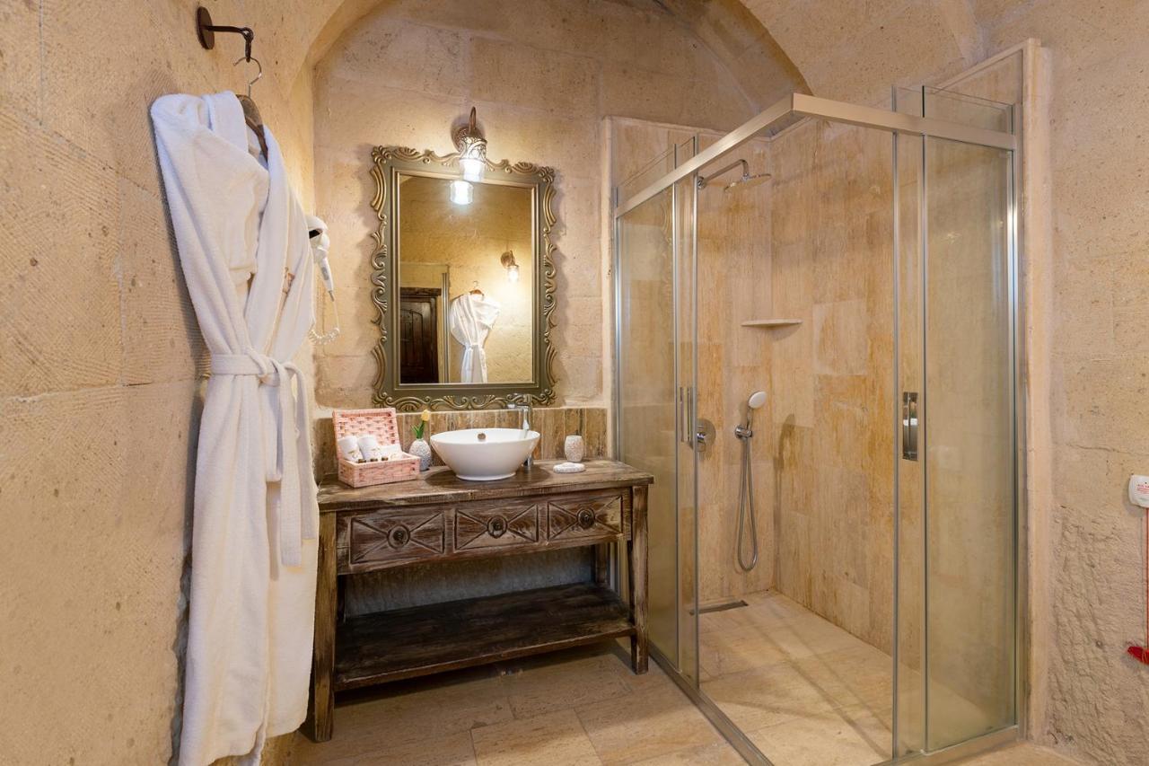 Elysion Cave Suites 어굽 외부 사진