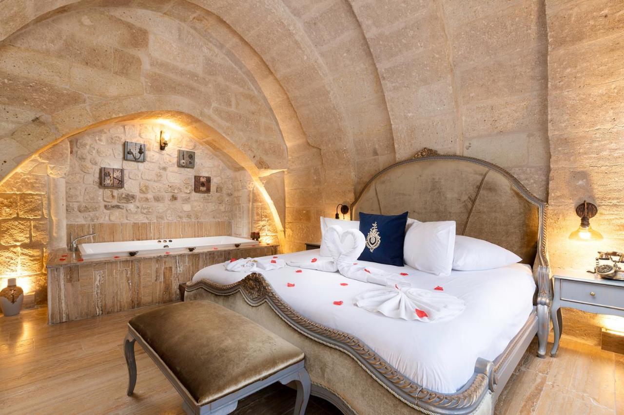 Elysion Cave Suites 어굽 외부 사진