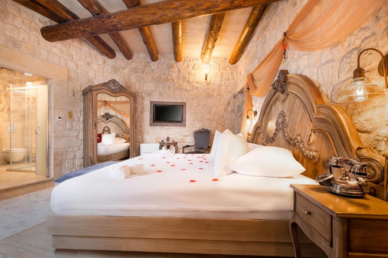 Elysion Cave Suites 어굽 외부 사진