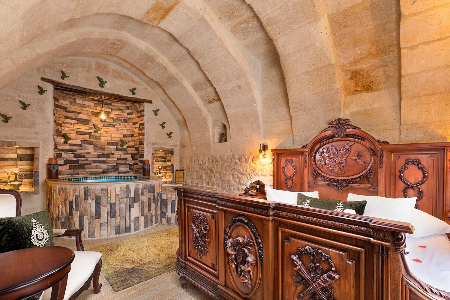 Elysion Cave Suites 어굽 외부 사진
