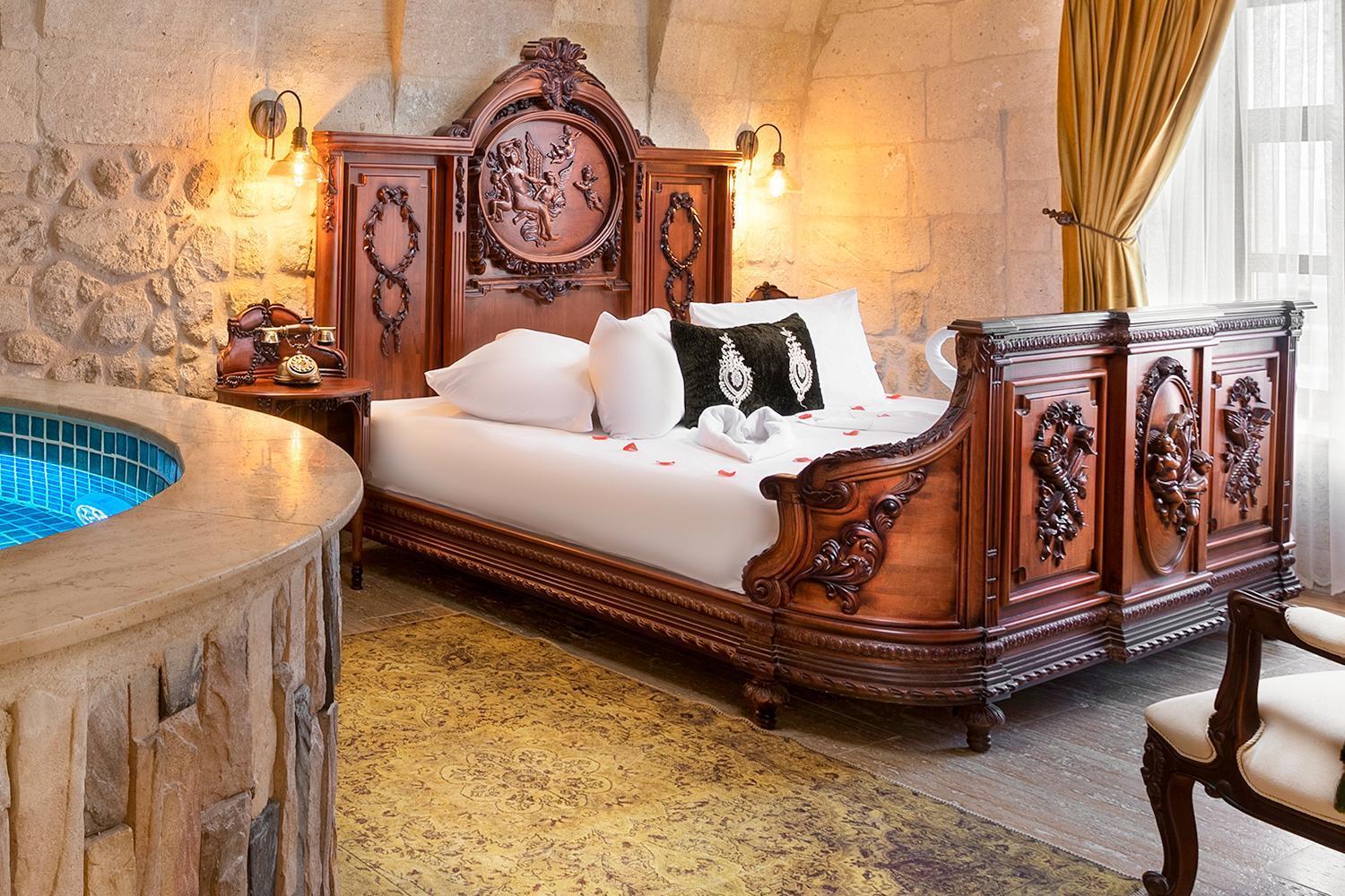 Elysion Cave Suites 어굽 외부 사진
