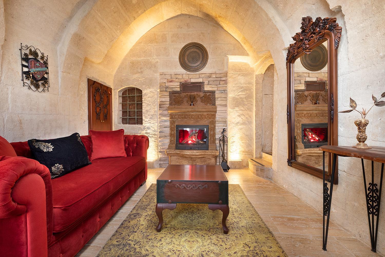 Elysion Cave Suites 어굽 외부 사진