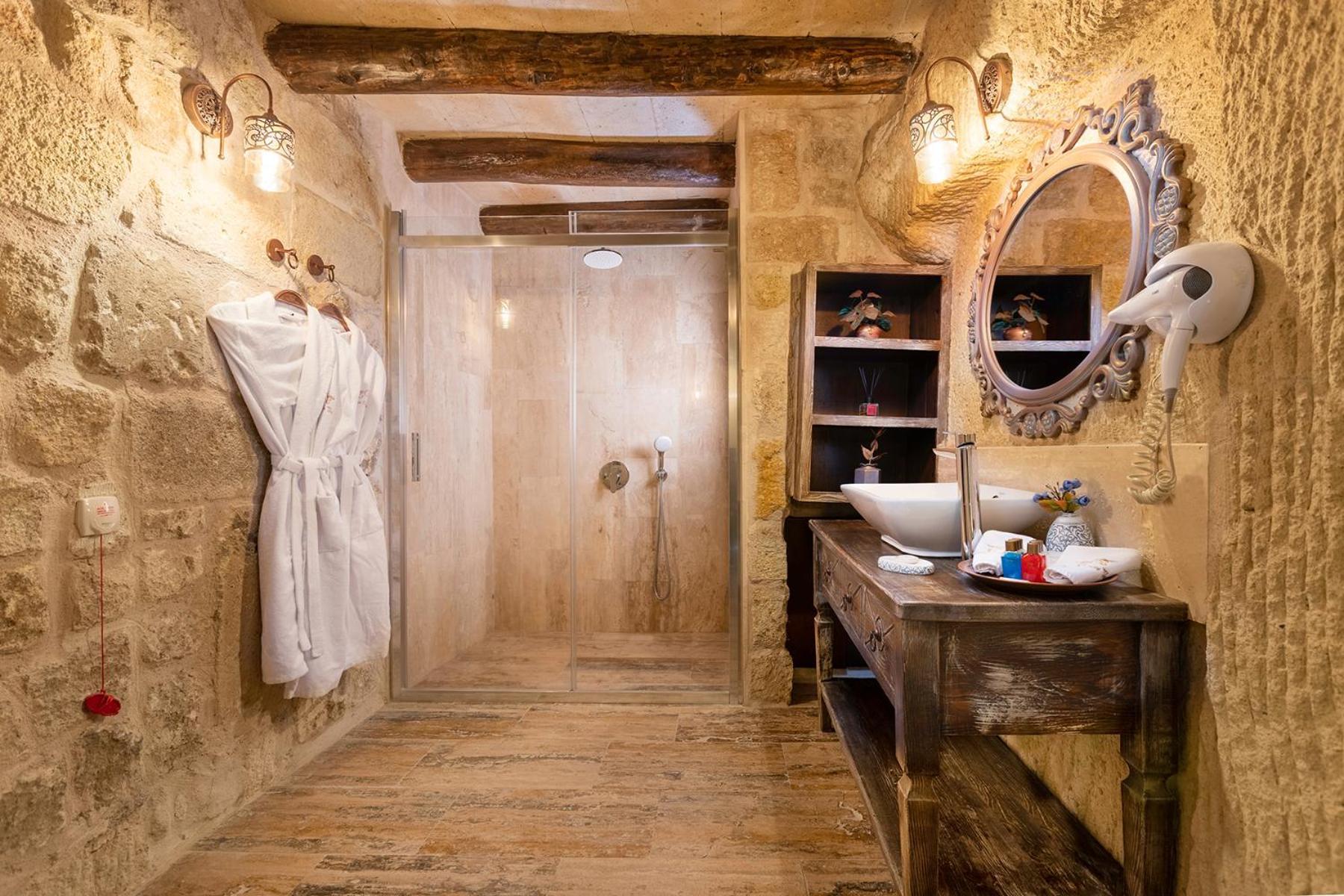 Elysion Cave Suites 어굽 외부 사진